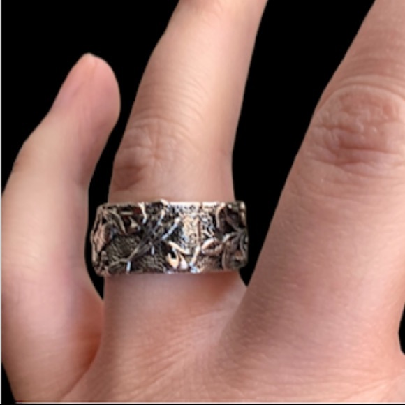 STERLING SILVER BOHO FLORAL AND HUMMINGBIRD RING - Picture 5 of 8